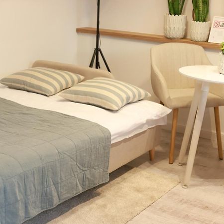 2 Apartament Mietowy Rumianek Lwowek Buitenkant foto